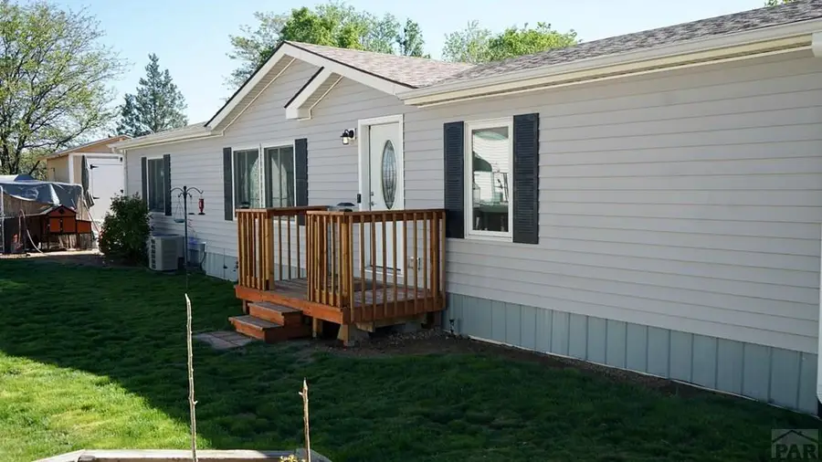 311 E Stewart Dr, Pueblo West, CO 81007 - #2