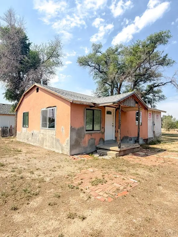 406 & 408 Daniel Ave, La Junta, CO 81050