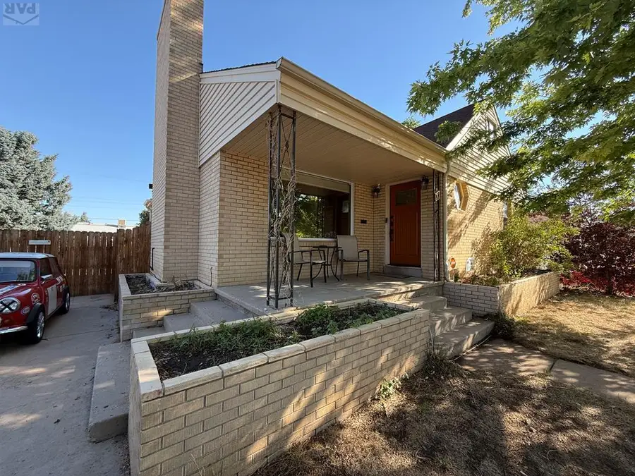 187 University Circle, Pueblo, CO 81005 - #2