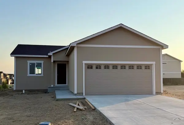 5215 Whistler Dr, Pueblo, CO 81008