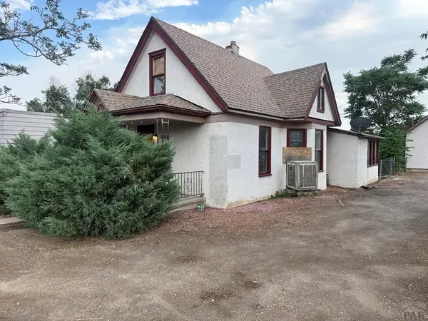 1802 E 8th St, Pueblo, CO 81001
