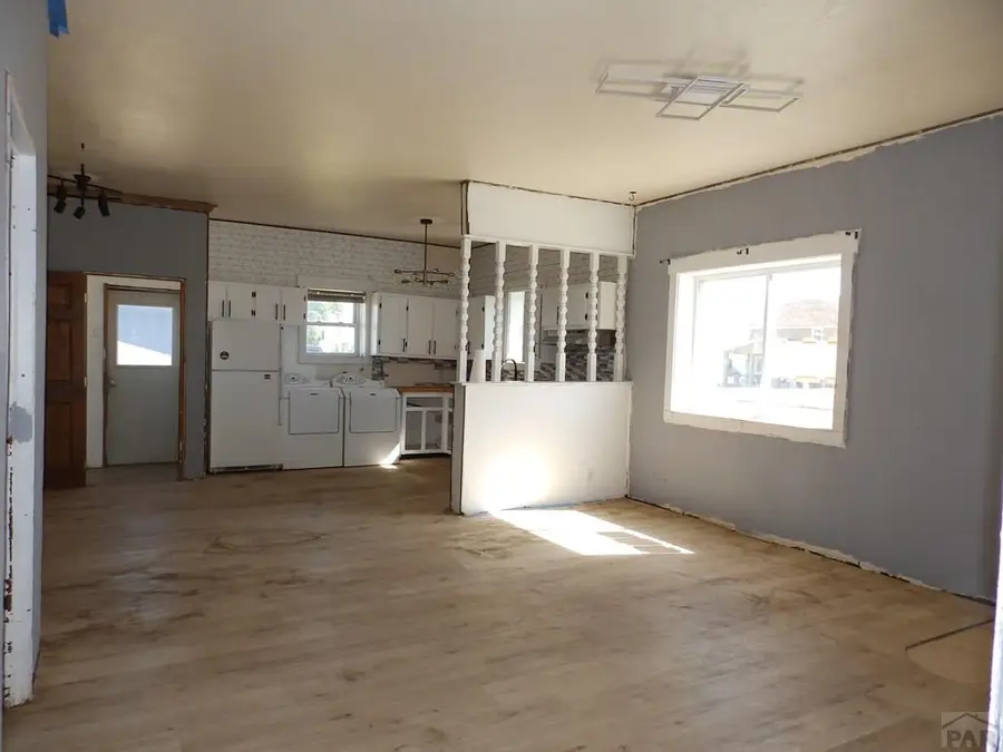 125 E Third St, Cheyenne Wells, CO 80810 - #3