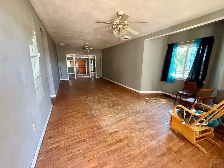 523 E Parmenter, Lamar, CO 81052 - #2