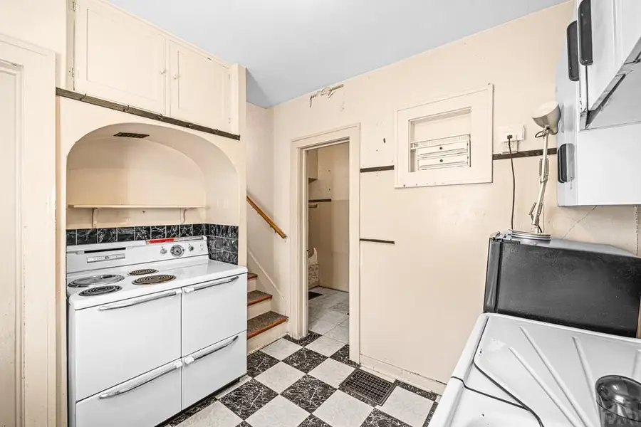 130 Tyler St, Pueblo, CO 81004 - #3