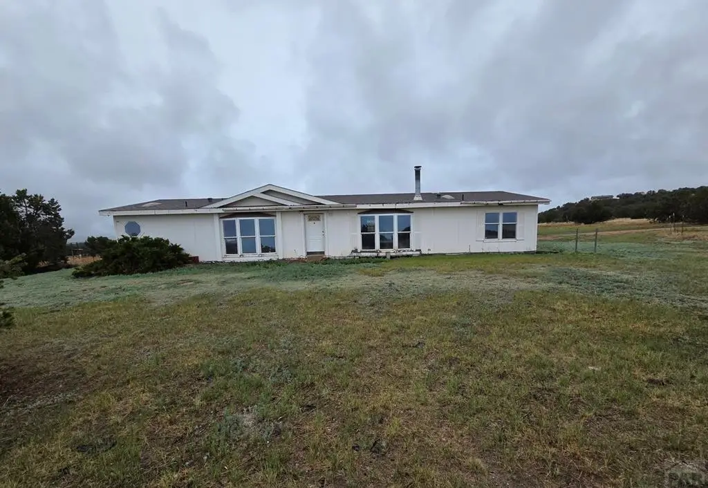 1864 Newton Rd, Pueblo, CO 81005 - #1