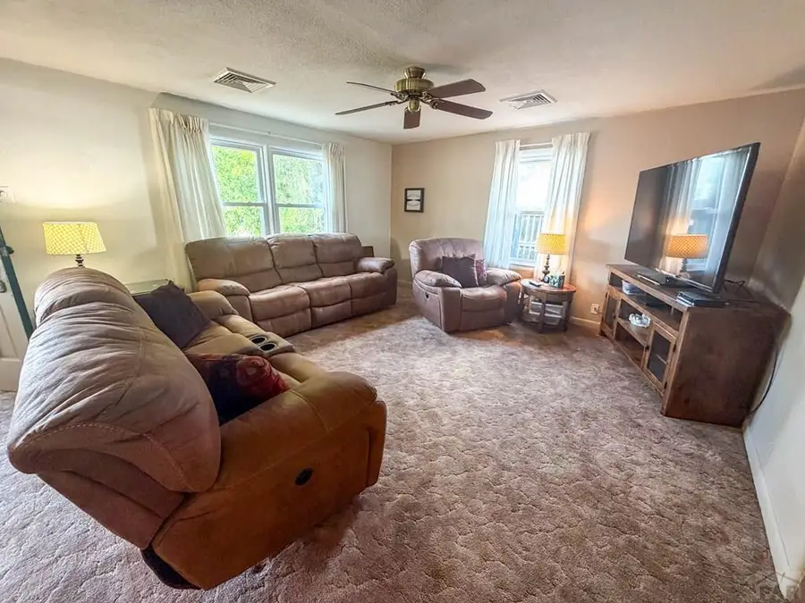 807 W Park Street, Lamar, CO 81052 - #3