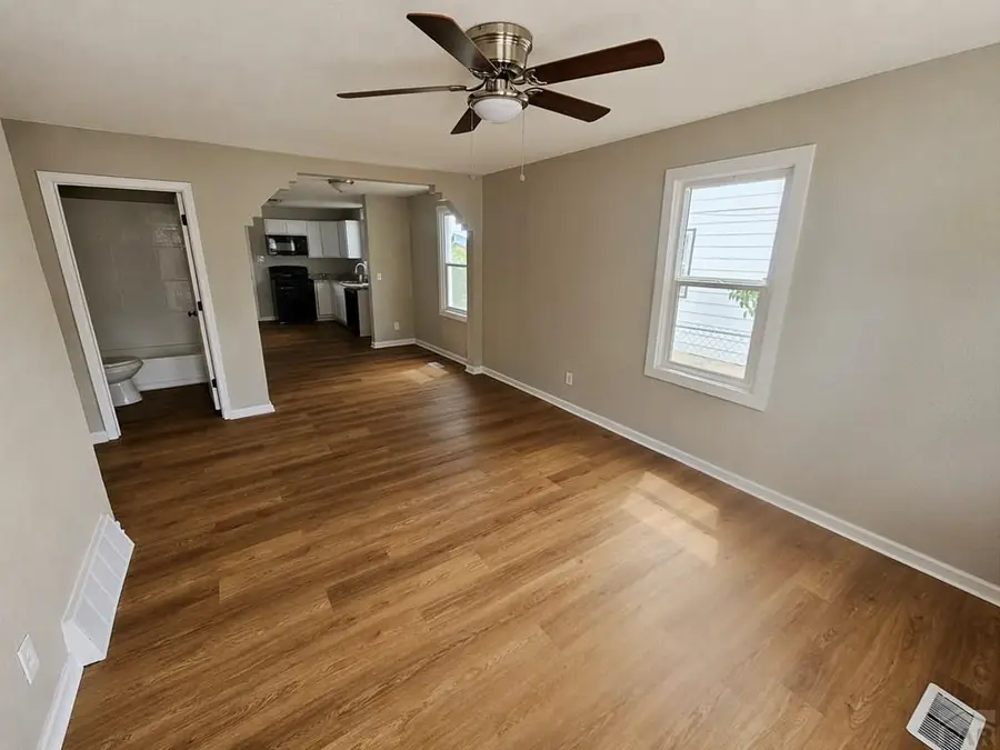 926 W 11th St, Pueblo, CO 81003 - #2