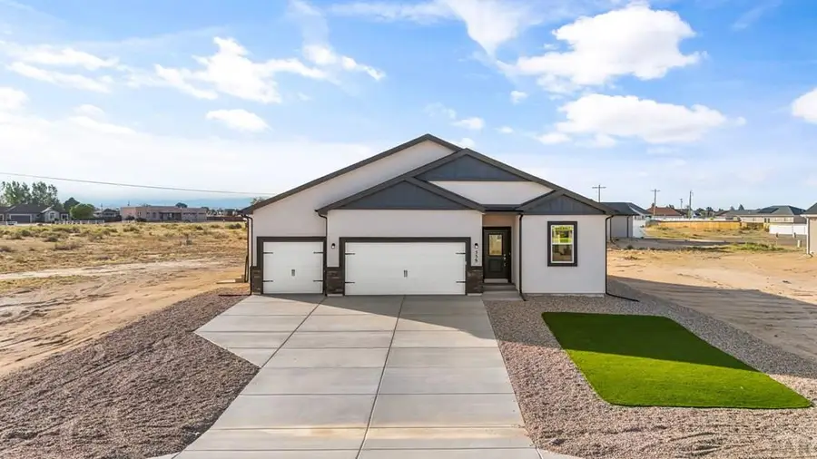 559 Bayview Dr, Pueblo West, CO 81007 - #2