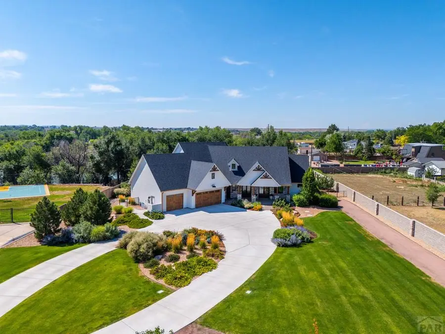 1015 Gale Ct, Pueblo, CO 81006 - #2