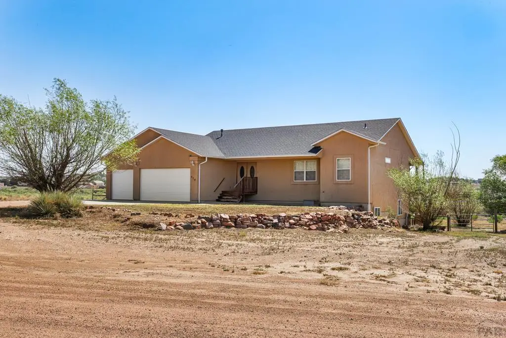 574 S Chimazo Dr, Pueblo West, CO 81007 - #1