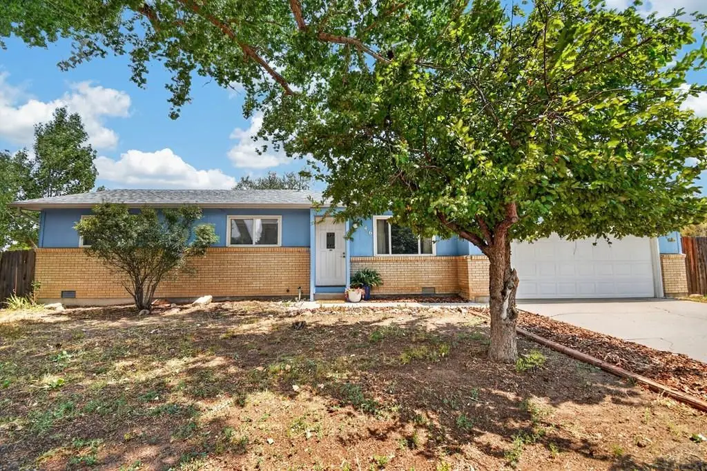 546 S Laporte Dr, Pueblo West, CO 81007 - #1