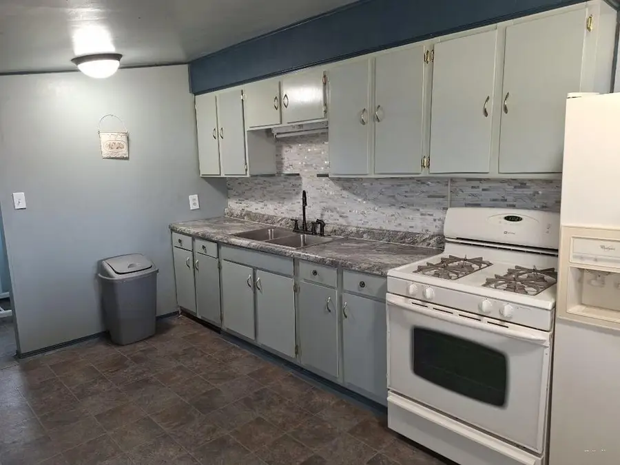 649 E 10th Ave, Springfield, CO 81073 - #3
