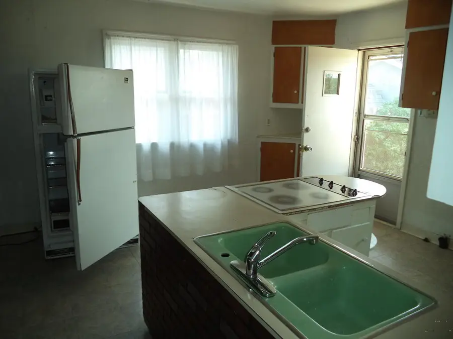 1738 W 12th St, Pueblo, CO 81003 - #3