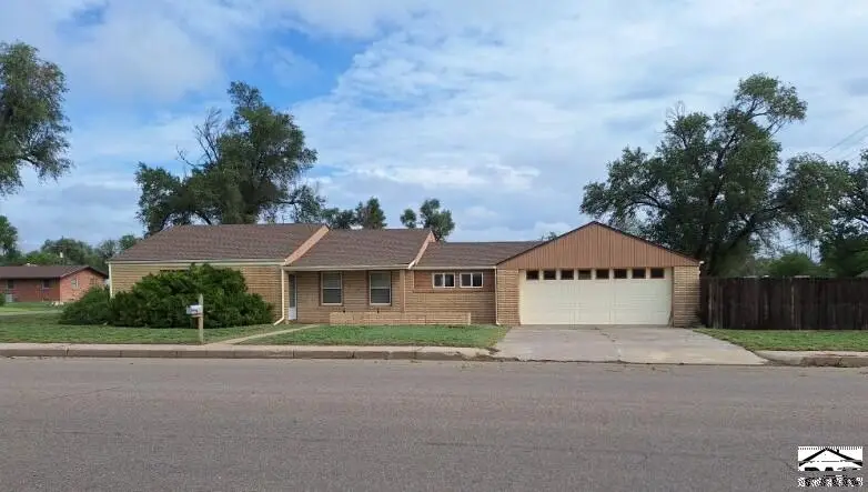610 W Cedar St, Lamar, CO 81052 - #1