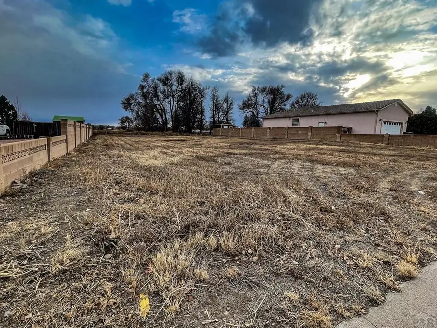 1104 W 12th St, La Junta, CO 81050 - #2