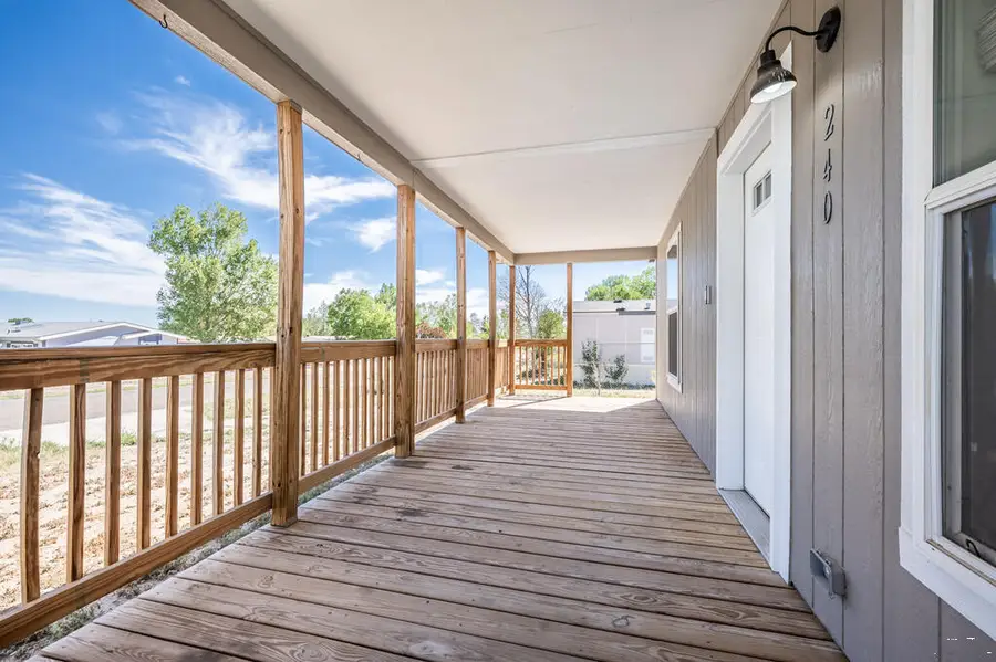 240 E Dawnview Dr, Pueblo, CO 81007 - #3