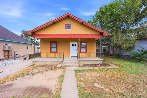 1520 Cedar St, Pueblo, CO 81004