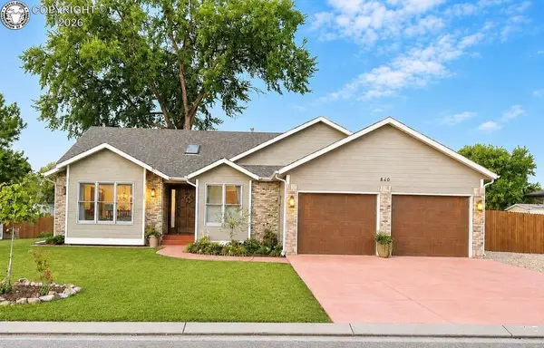 840 Ridgewood Ct, Canon City, CO 81212