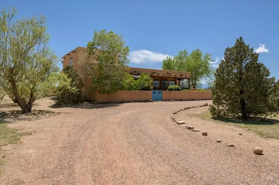 1230 E Bella Vista Dr, Pueblo West, CO 81007 - #2