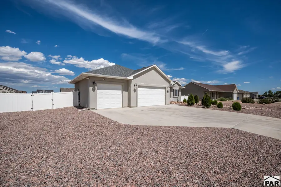 809 E Cabaret Dr, Pueblo West, CO 81007 - #3