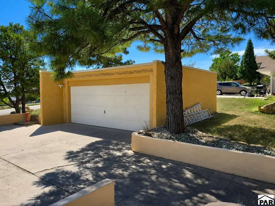 5049 Vigil Dr, Colorado City, CO 81019 - #3