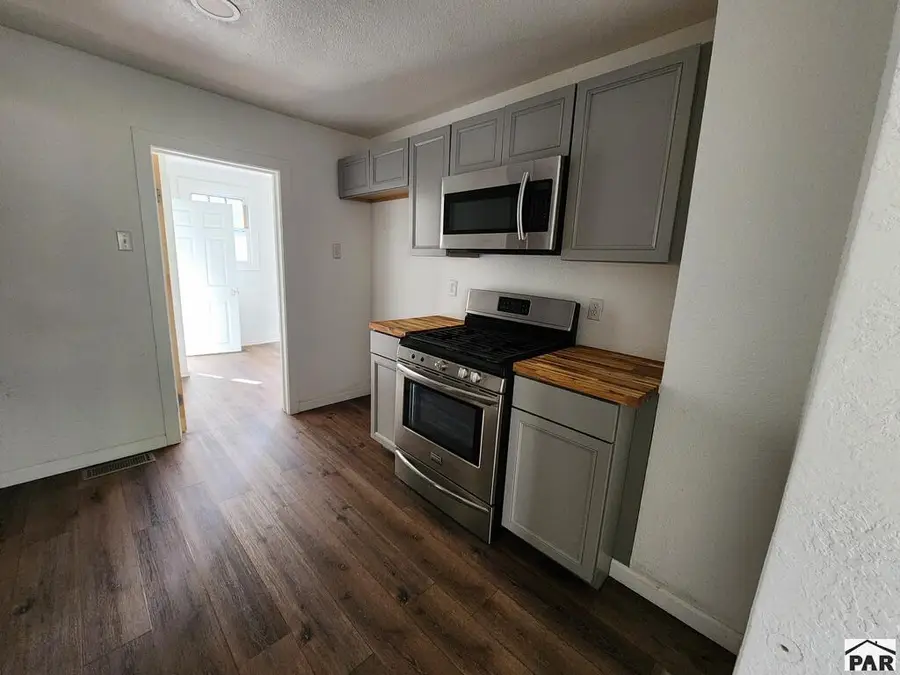 1617 Jackson St, Pueblo, CO 81004 - #3