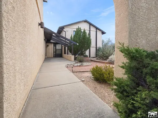 809 S Greenway Ave, Pueblo West, CO 81007