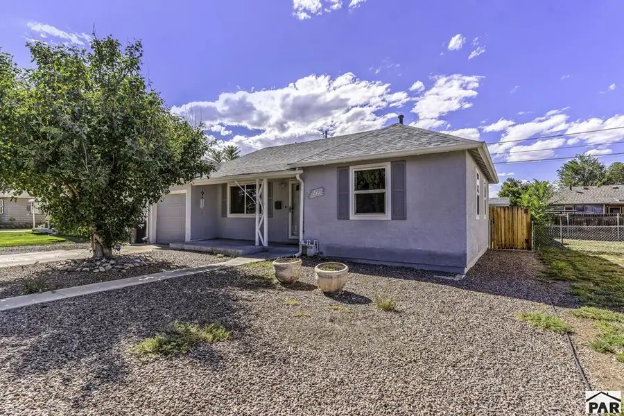 211 Garfield St, Pueblo, CO 81004 - #2