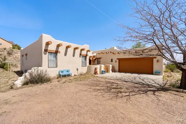 537 S Chimazo Dr, Pueblo West, CO 81007