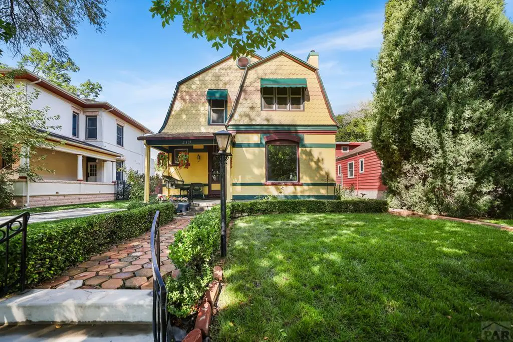 2307 N Greenwood St, Pueblo, CO 81003 - #1