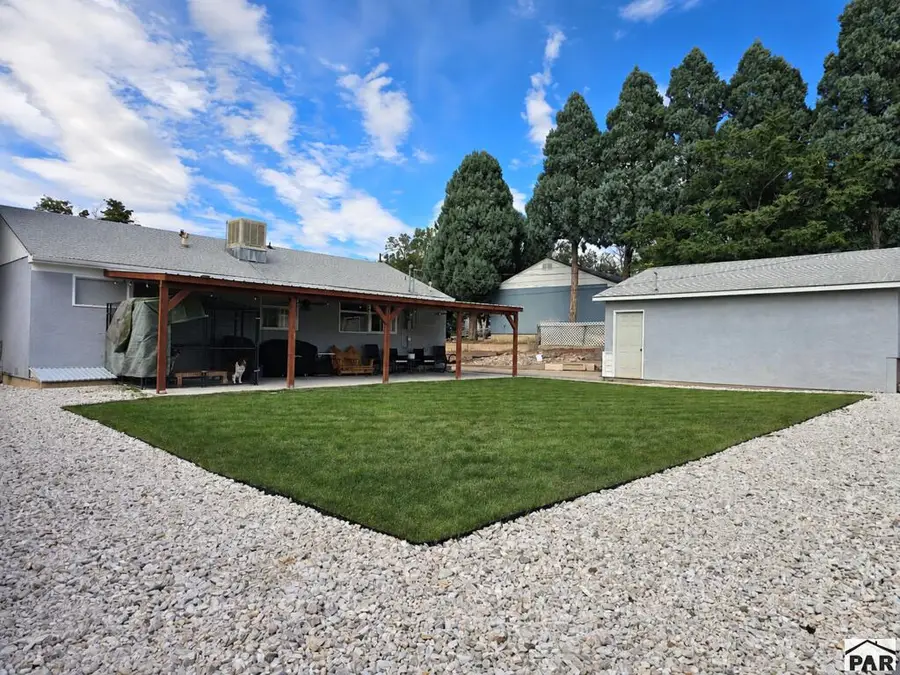 22 Caledonia Rd, Pueblo, CO 81001 - #3