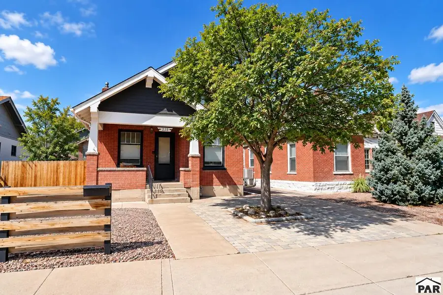225 Madison St, Pueblo, CO 81004 - #2