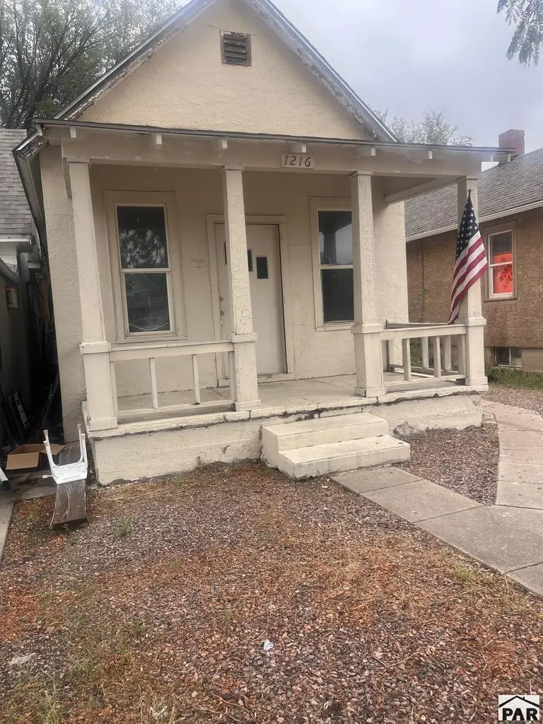 1216 Berwind Ave, Pueblo, CO 81004 - #1