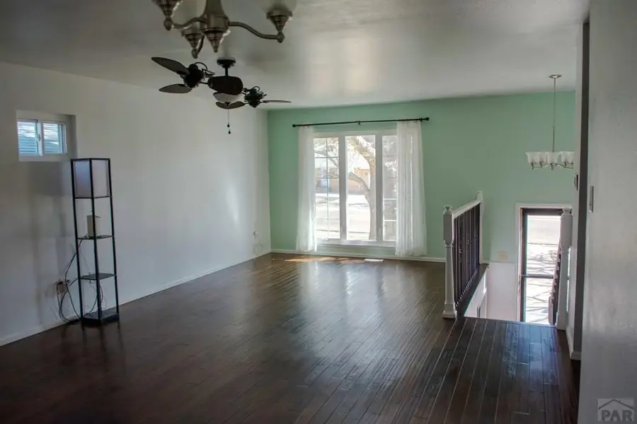 39 Macalester Rd, Pueblo, CO 81001 - #3