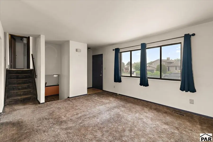 2121 Chautard Dr, Pueblo, CO 81005 - #2