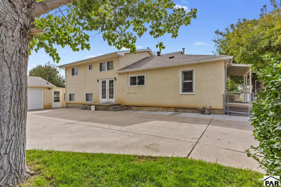 2704 E 9th St, Pueblo, CO 81001 - #3