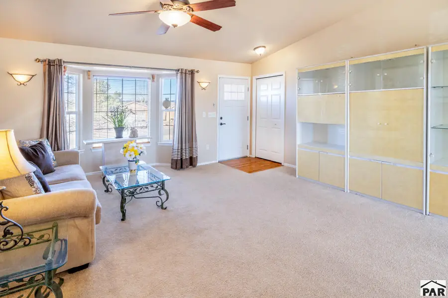 664 S Song Sparrow Dr, Pueblo, CO 81007 - #3