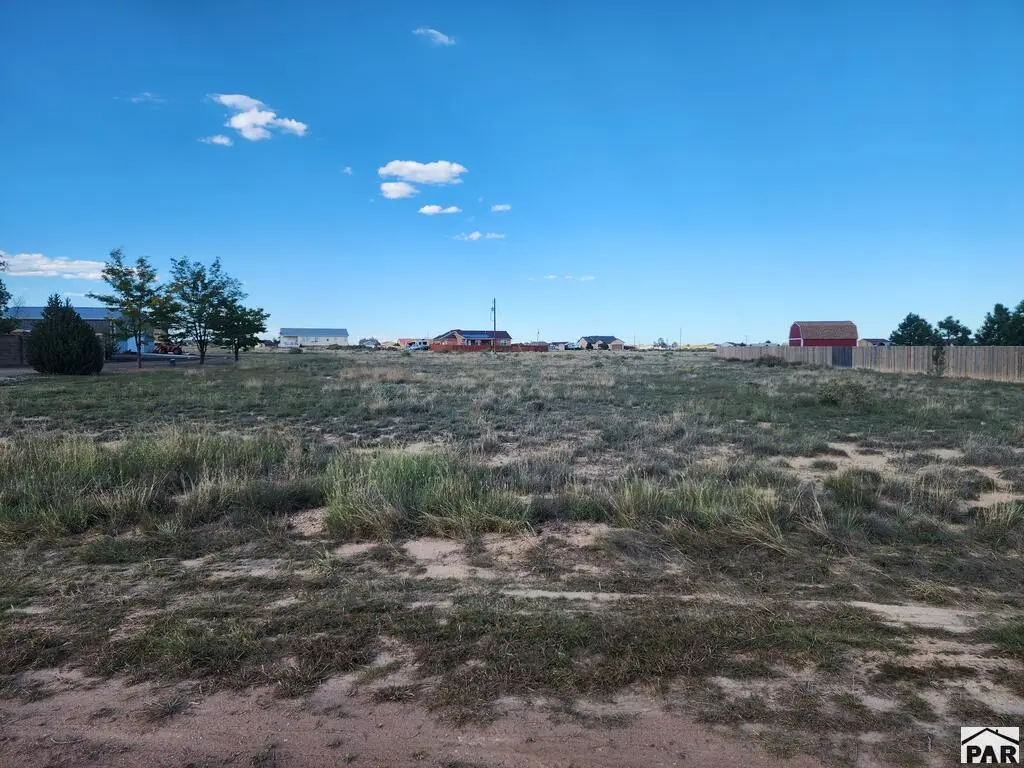 390 N Desert Cove Dr, Pueblo West, CO 81007 - #1