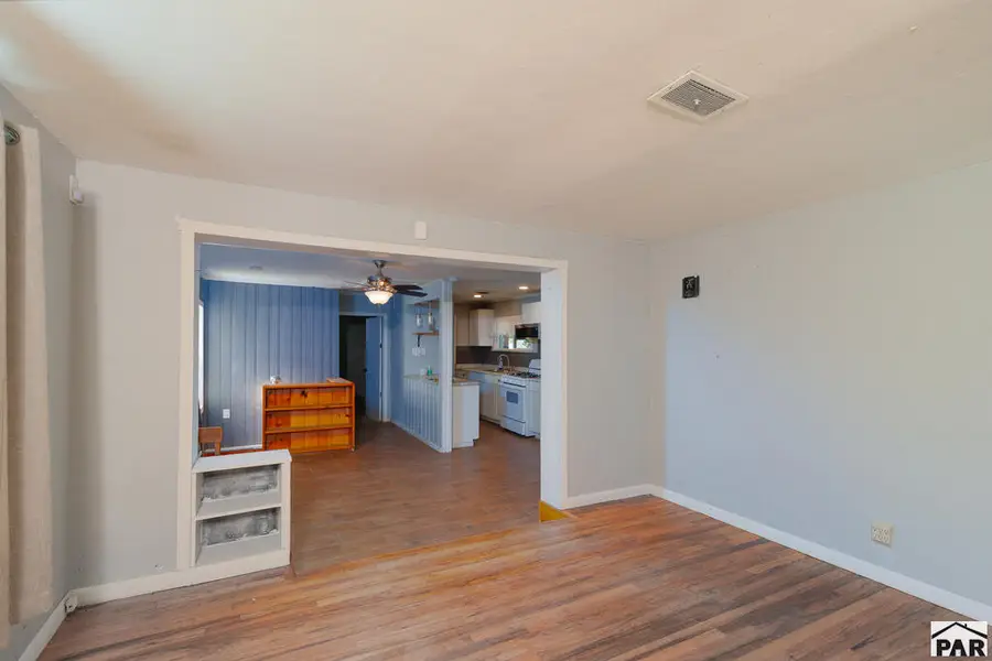 1635 Jackson Ave, Pueblo, CO 81004 - #2