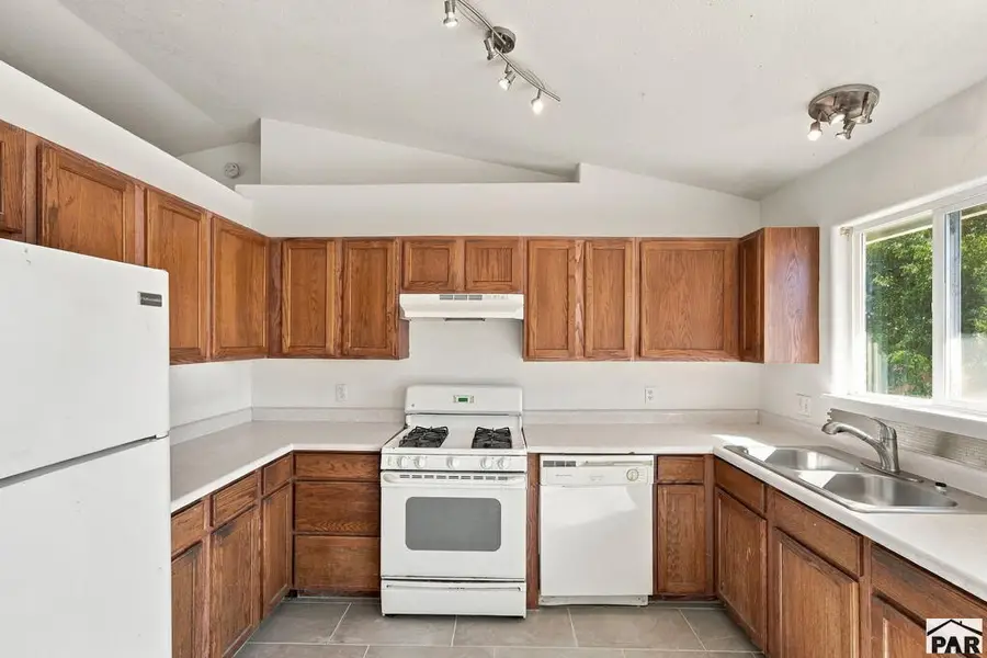 174 E Arvada Dr, Pueblo West, CO 81007 - #3