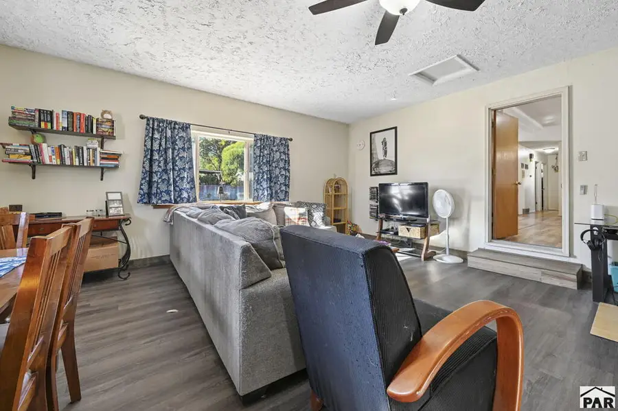 2041 Vinewood Ln, Pueblo, CO 81005 - #3