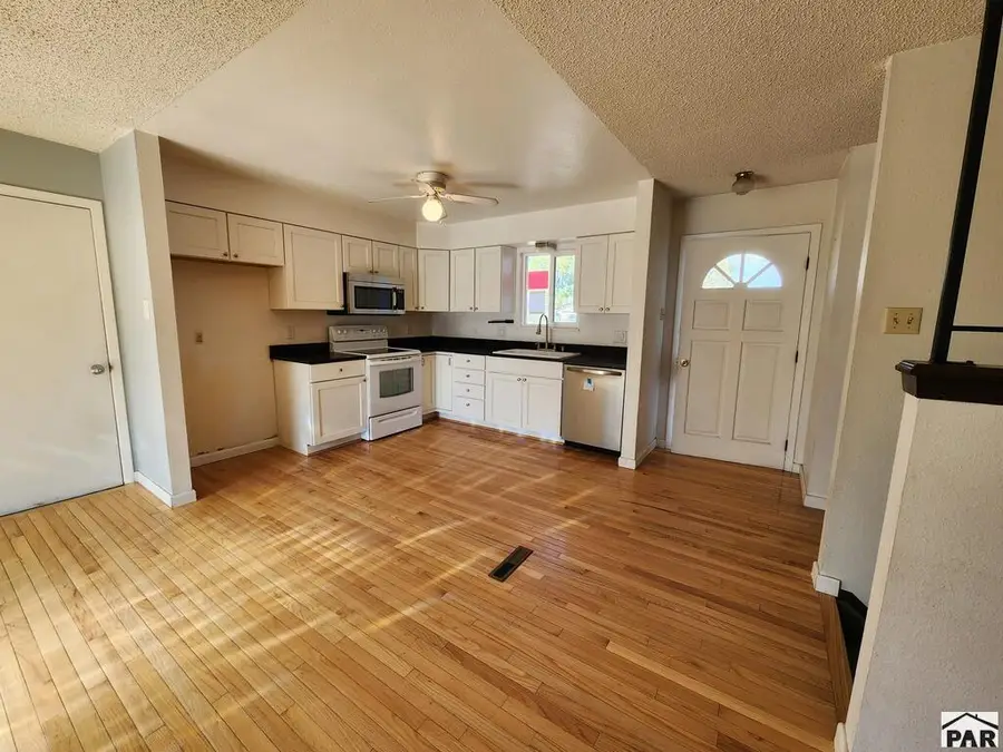 3529 White Pine Court, Pueblo, CO 81005 - #2
