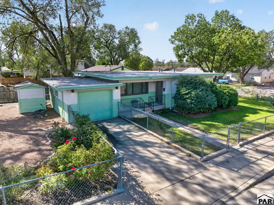 2120 W 31st St, Pueblo, CO 81008 - #2