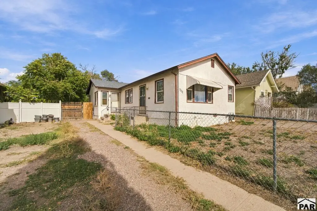 1109-1111 E 9th St, Pueblo, CO 81001 - #1