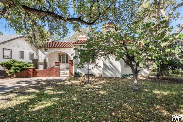819 Van Buren St, Pueblo, CO 81004