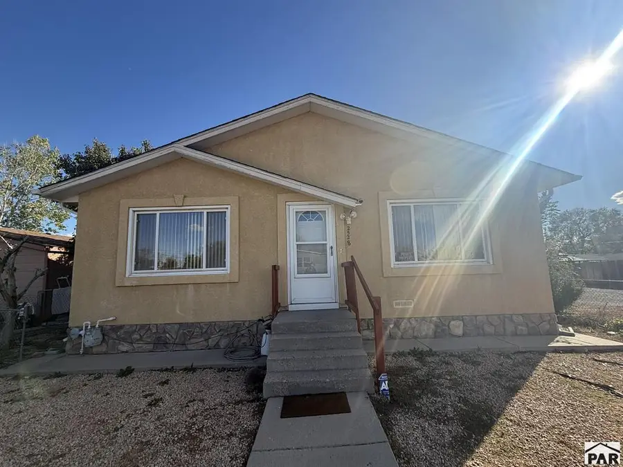 2528 E 10th St, Pueblo, CO 81008 - #3