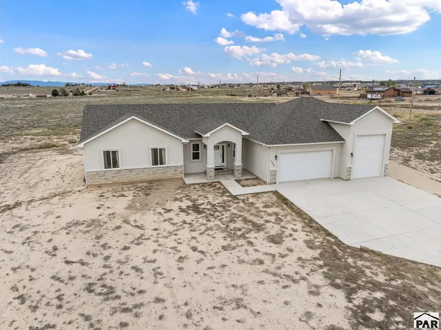 1495 N Ramah Dr, Pueblo, CO 81001 - #2