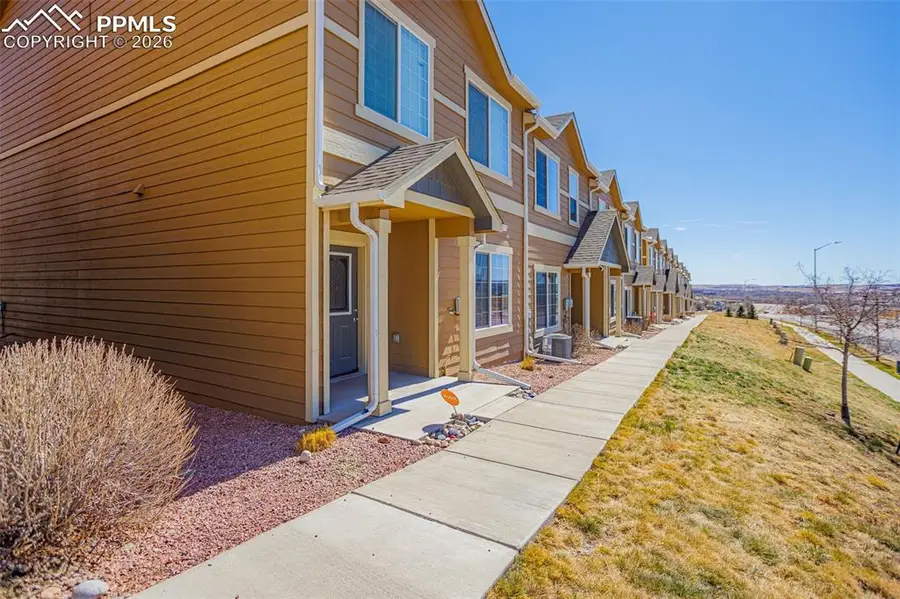 1828 Final View Alley, Colorado Springs, CO 80910 - #2