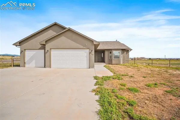469 E Gentry Drive, Pueblo, CO 81007