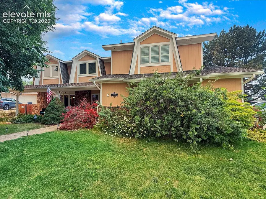 6 Hastings Drive, Pueblo, CO 81001 - #2